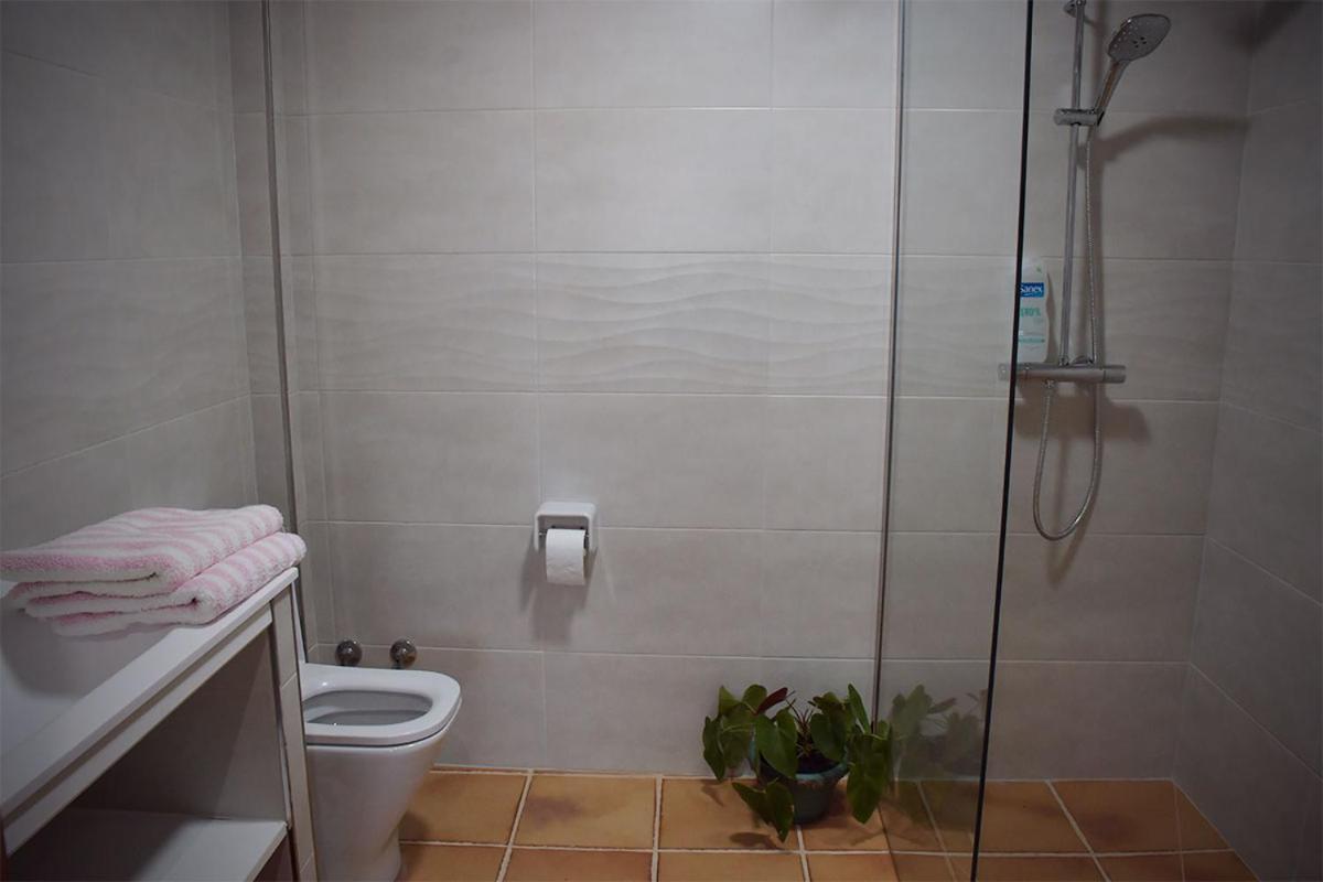 Pincheiro Apartamentos Turisticos Pobra Do Caraminal Phòng bức ảnh